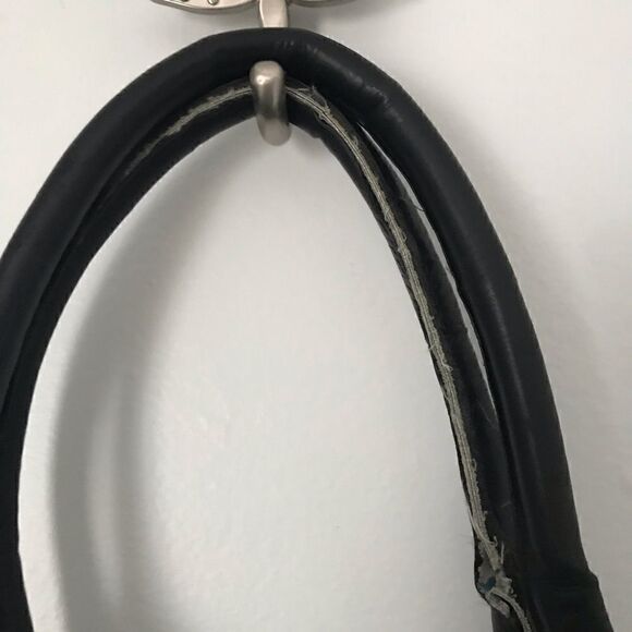 Rolfs black leather purse with gold hardware - Picture 8 of 13